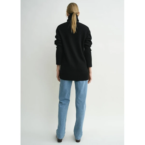 Totême Cashmere Turtleneck Black - Knitwear - Scandinavian Minimalist Luxury at Coveti