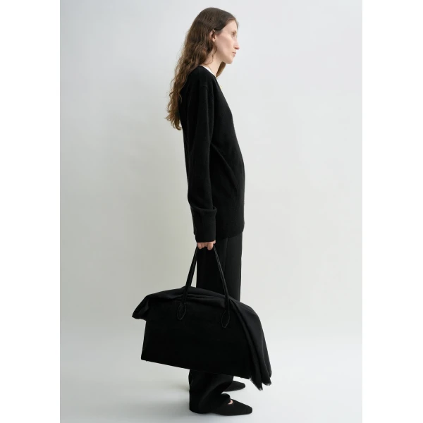 Totême Cashmere V-Neck Knit Black - Knitwear - Scandinavian Minimalist Luxury at Coveti