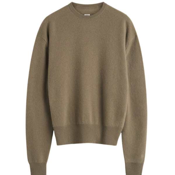 Totême Classic Cashmere Crew Knit Hazel - Knitwear - Scandinavian Minimalist Luxury at Coveti