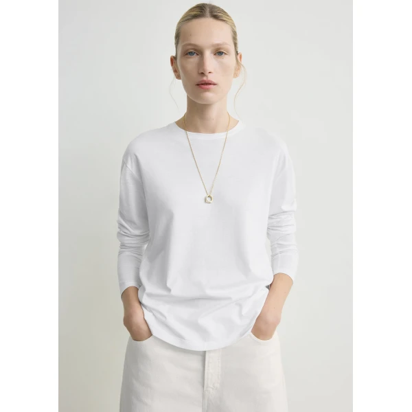 Totême Classic Long-Sleeve Tee White - Tops - Scandinavian Minimalist Luxury at Coveti
