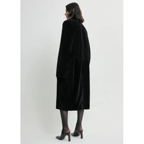 Totême Classic Shearling Coat Black - Coats - Scandinavian Minimalist Luxury at Coveti