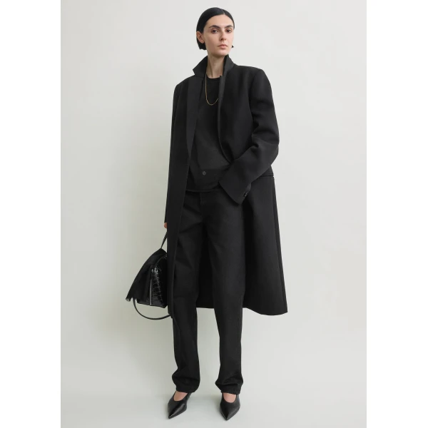 Totême Classic Tailored Coat Black - Coats - Scandinavian Minimalist Luxury at Coveti