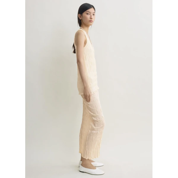 Totême Crinkled Knit Tank Pale Apricot - Tops - Scandinavian Minimalist Luxury at Coveti