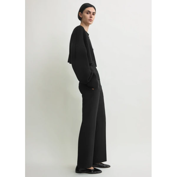 Totême Cropped Oversized Cardigan Black - Knitwear - Scandinavian Minimalist Luxury at Coveti