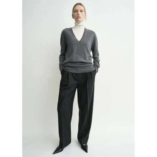 Totême Double-Pleat Winter Trousers Charcoal - Pants - Scandinavian Minimalist Luxury at Coveti