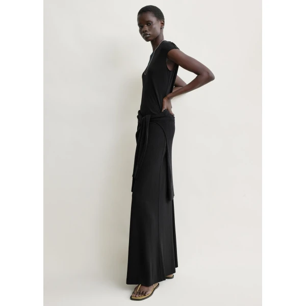 Totême Flared Jersey Skirt Black - Skirts - Scandinavian Minimalist Luxury at Coveti