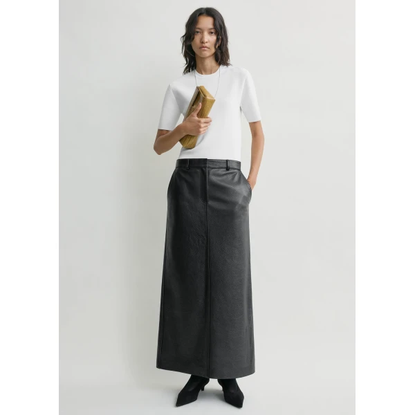 Totême Grained-Leather Straight Skirt Black - Skirts - Scandinavian Minimalist Luxury at Coveti