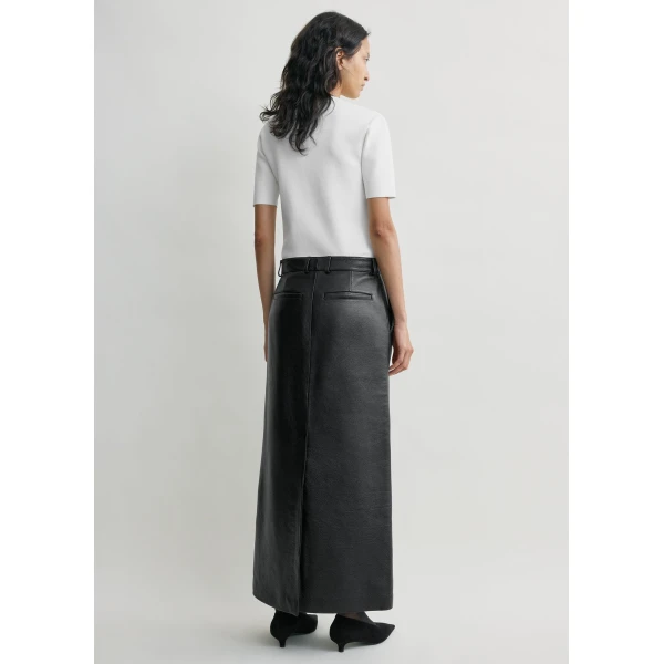 Totême Grained-Leather Straight Skirt Black - Skirts - Scandinavian Minimalist Luxury at Coveti