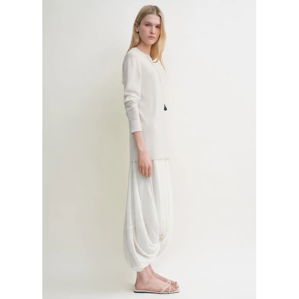 Totême Long-Sleeve Tee Knit White - Tops - Scandinavian Minimalist Luxury at Coveti
