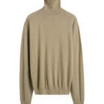 Totême Merino Turtleneck Desert - Knitwear - Scandinavian Minimalist Luxury at Coveti