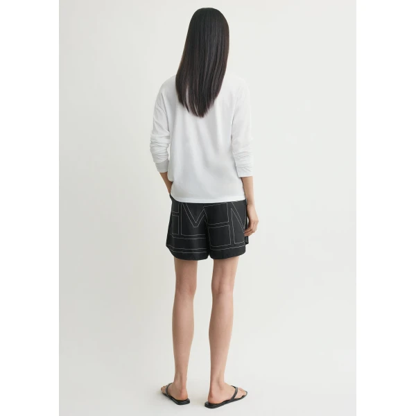 Totême Monogram Silk PJ Shorts Black - Loungewear - Scandinavian Minimalist Luxury at Coveti