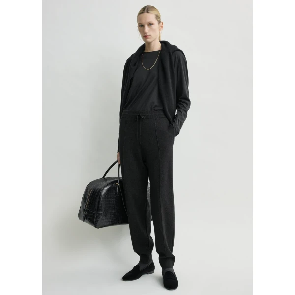 Totême Pintucked Sweatpants Charcoal - Pants - Scandinavian Minimalist Luxury at Coveti