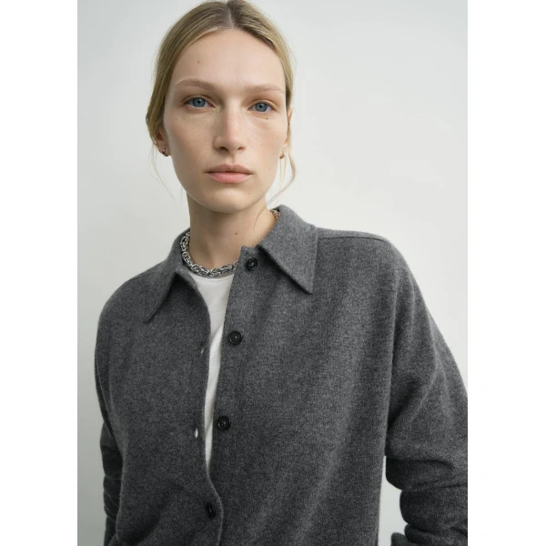 Totême Raglan-Sleeve Cashmere Cardigan Dark Grey - Knitwear - Scandinavian Minimalist Luxury at Coveti