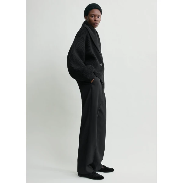 Totême Shawl-Lapel Cardigan Black - Knitwear - Scandinavian Minimalist Luxury at Coveti