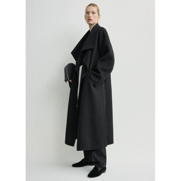 Totême Signature Doublé Coat Black - Coats - Scandinavian Minimalist Luxury at Coveti