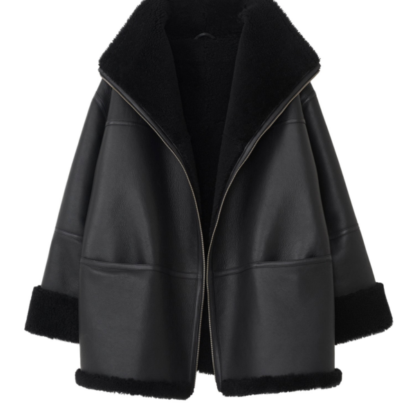 Totême Signature Shearling Jacket Black - Jackets - Scandinavian Minimalist Luxury at Coveti