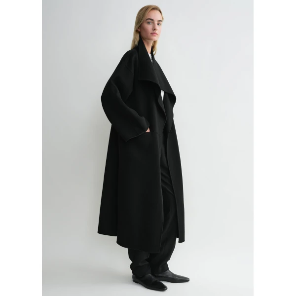 Totême Signature Wool Cashmere Coat Black - Coats - Scandinavian Minimalist Luxury at Coveti
