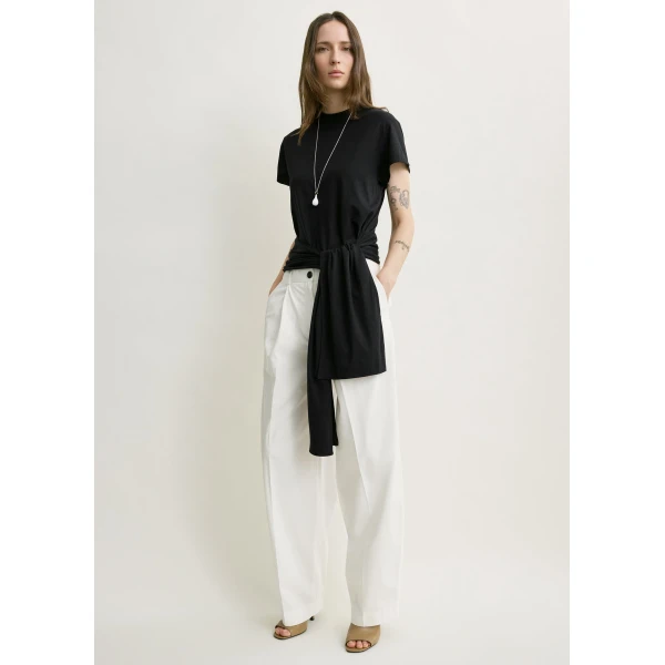 Totême Single Pleat Cotton Trousers White - Pants - Scandinavian Minimalist Luxury at Coveti