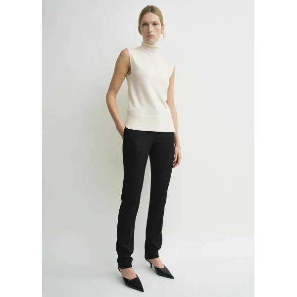 Totême Sleeveless Fine Turtleneck Ecru - Knitwear - Scandinavian Minimalist Luxury at Coveti