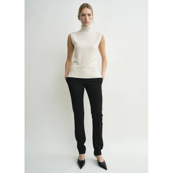Totême Sleeveless Fine Turtleneck Ecru - Knitwear - Scandinavian Minimalist Luxury at Coveti