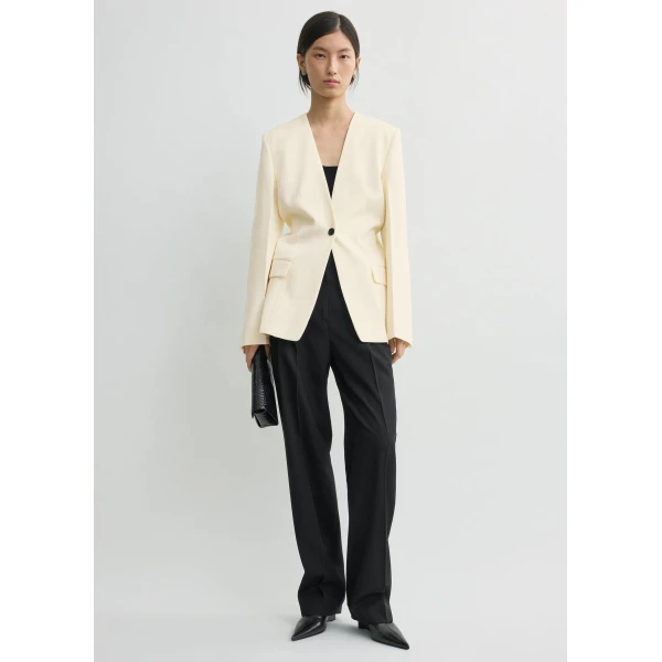 Totême Slouch Blazer Off-White - Jackets - Scandinavian Minimalist Luxury at Coveti