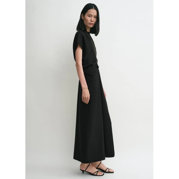 Totême Slouch Waist Basketweave Dress Black - Dresses - Scandinavian Minimalist Luxury at Coveti