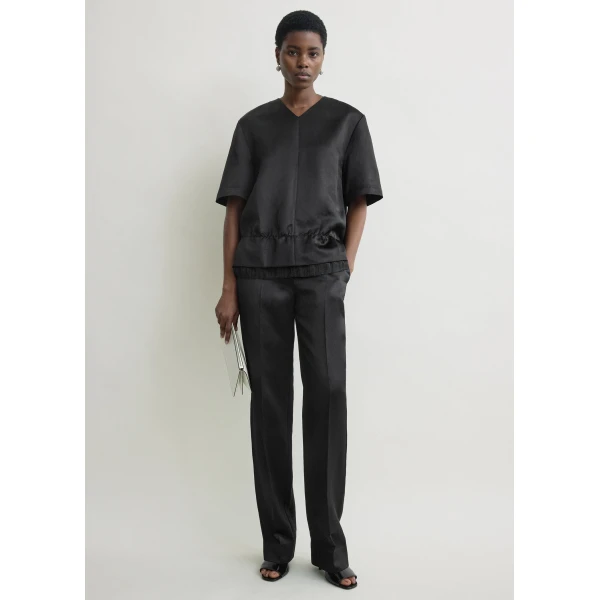 Totême V-Neck Satin Pullover Black - Knitwear - Scandinavian Minimalist Luxury at Coveti