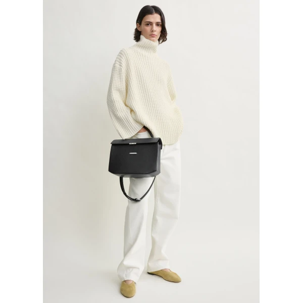 Totême Whipstitch Knit Milk - Knitwear - Scandinavian Minimalist Luxury at Coveti
