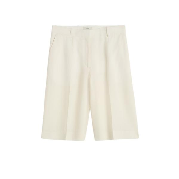 Totême Wide Tailored Shorts Ecru - Shorts - Scandinavian Minimalist Luxury at Coveti