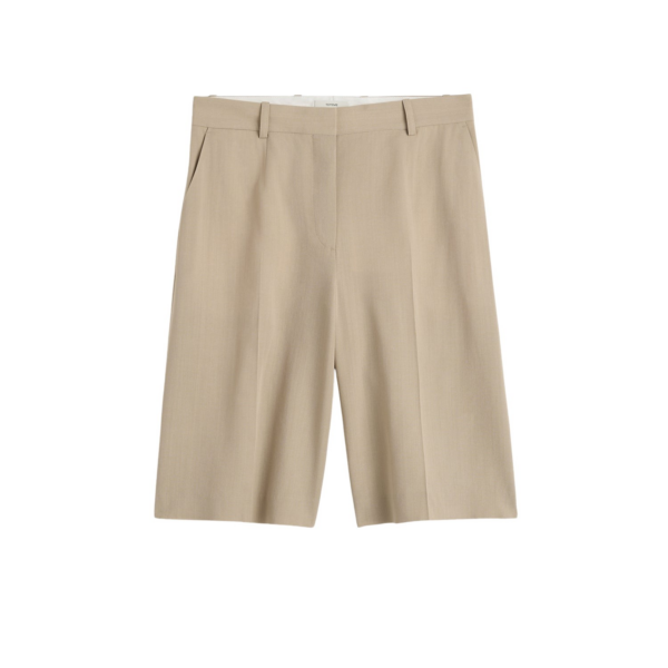 Totême Wide Tailored Shorts Overcast Beige - Shorts - Scandinavian Minimalist Luxury at Coveti