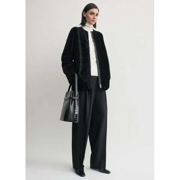 Totême Zipped Teddy Shearling Jacket Black - Jackets - Scandinavian Minimalist Luxury at Coveti