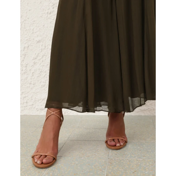 Elevate your elegance in this Zimmermann Pants available now at Coveti