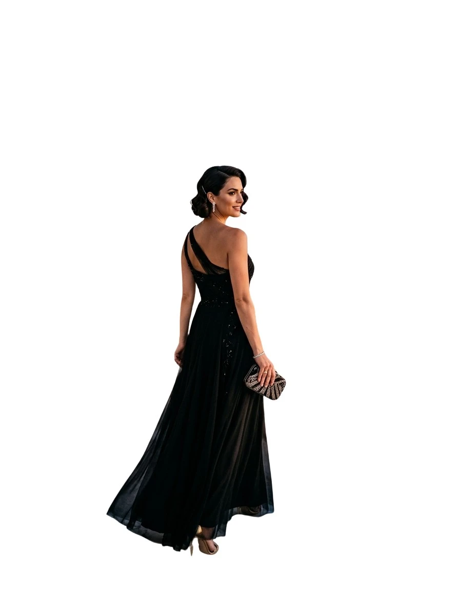 Gemma Deeks Style Guide: Black tie dinner outfit in Greece Summer 2026