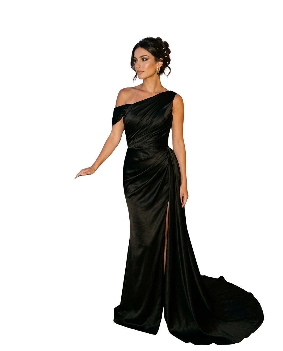 Gemma Deeks Style Guide: Black tie gala gown in Marbella Summer 2026