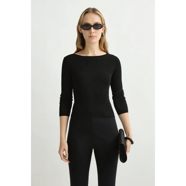 Posse Aimee Top – sustainable Tops in Black from Australian designer at Coveti.