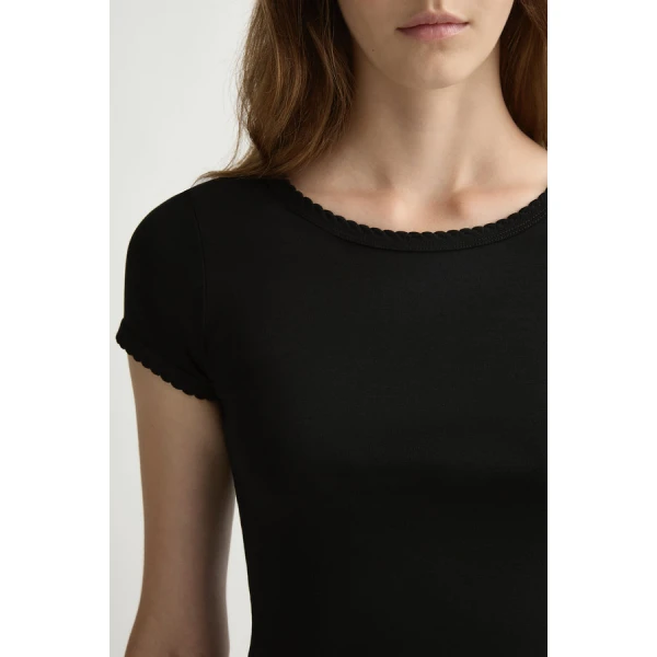 Posse Clover Tee – sustainable Tops in Black from Australian designer at Coveti.