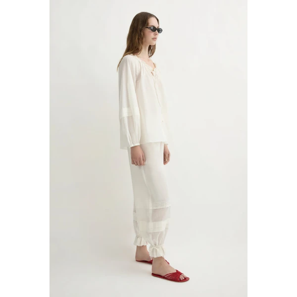 Posse Pearl Pants – sustainable Pants in White from Australian designer at Coveti.