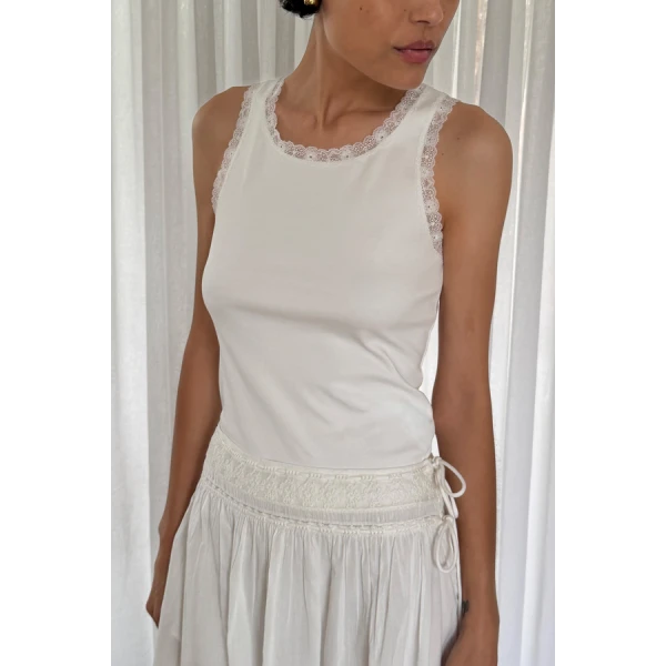 Posse Roberta Tank – sustainable Tops in White from Australian designer at Coveti.