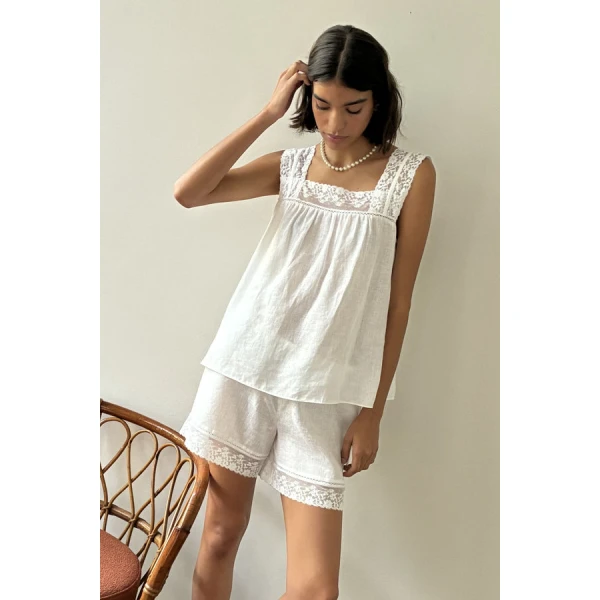 Posse Veronica Short – sustainable Shorts in White from Australian designer at Coveti.