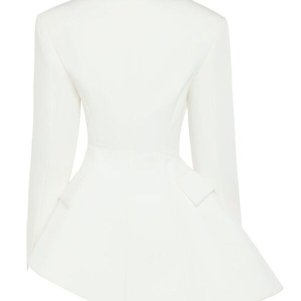 asymmetric tailoring