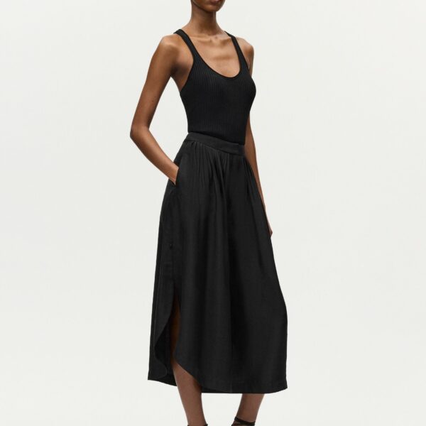 Black trousers