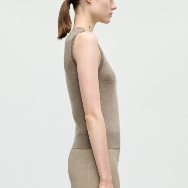 Beige knitwear