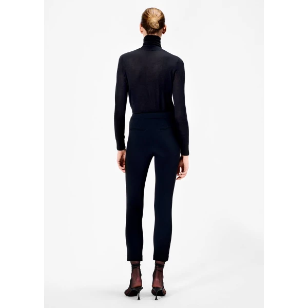 Black trousers