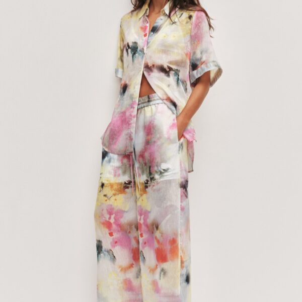 Aje clothing Aus  – structured silhouette with raw femininity from Coveti