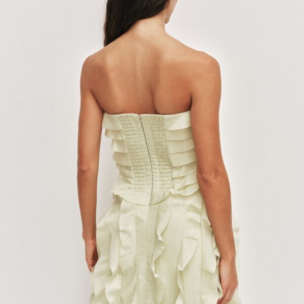 Aje Aus  – structured silhouette with raw femininity from Coveti