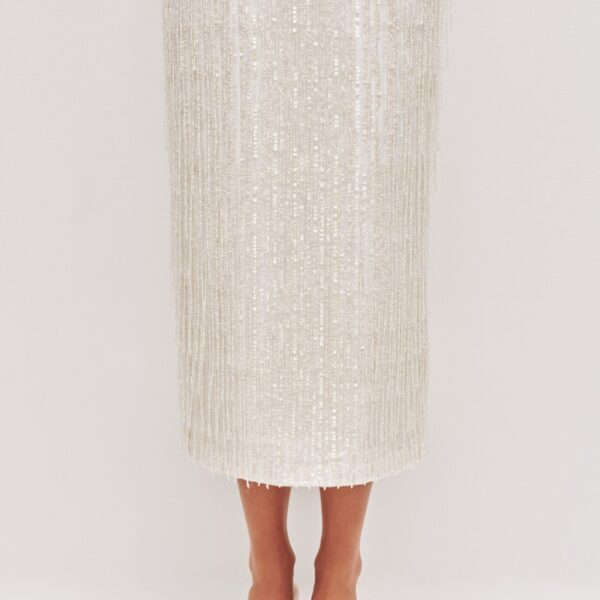 Aje Aus  – structured silhouette with raw femininity from Coveti