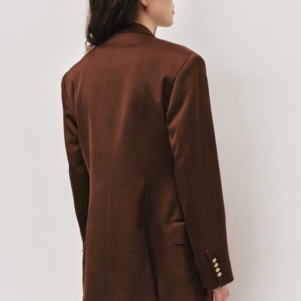 Aje clothing Aus  – structured silhouette with raw femininity from Coveti