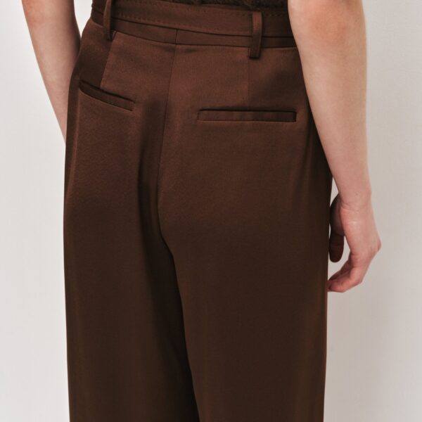 Aje Aus  – structured silhouette with raw femininity from Coveti