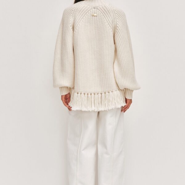 Aje clothing Aus  – structured silhouette with raw femininity from Coveti