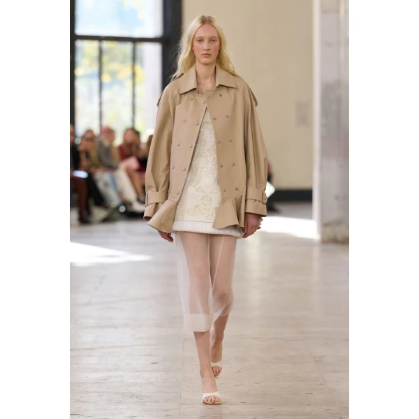 Aje clothing Aus  – structured silhouette with raw femininity from Coveti